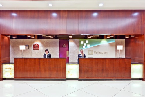 Holiday Inn Montreal Midtown 002